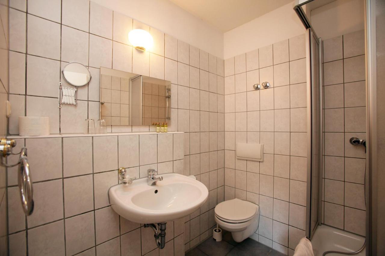 Gut Hotel Stadt Beelitz Rom bilde